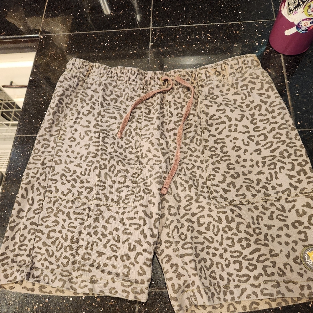 Men's Dark Seas Shorts-XL